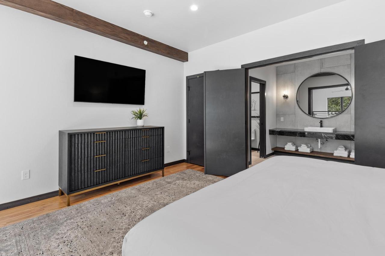 Апартаменты Mcgregor & Main - Luxury Lofts Хилл-Сити Экстерьер фото