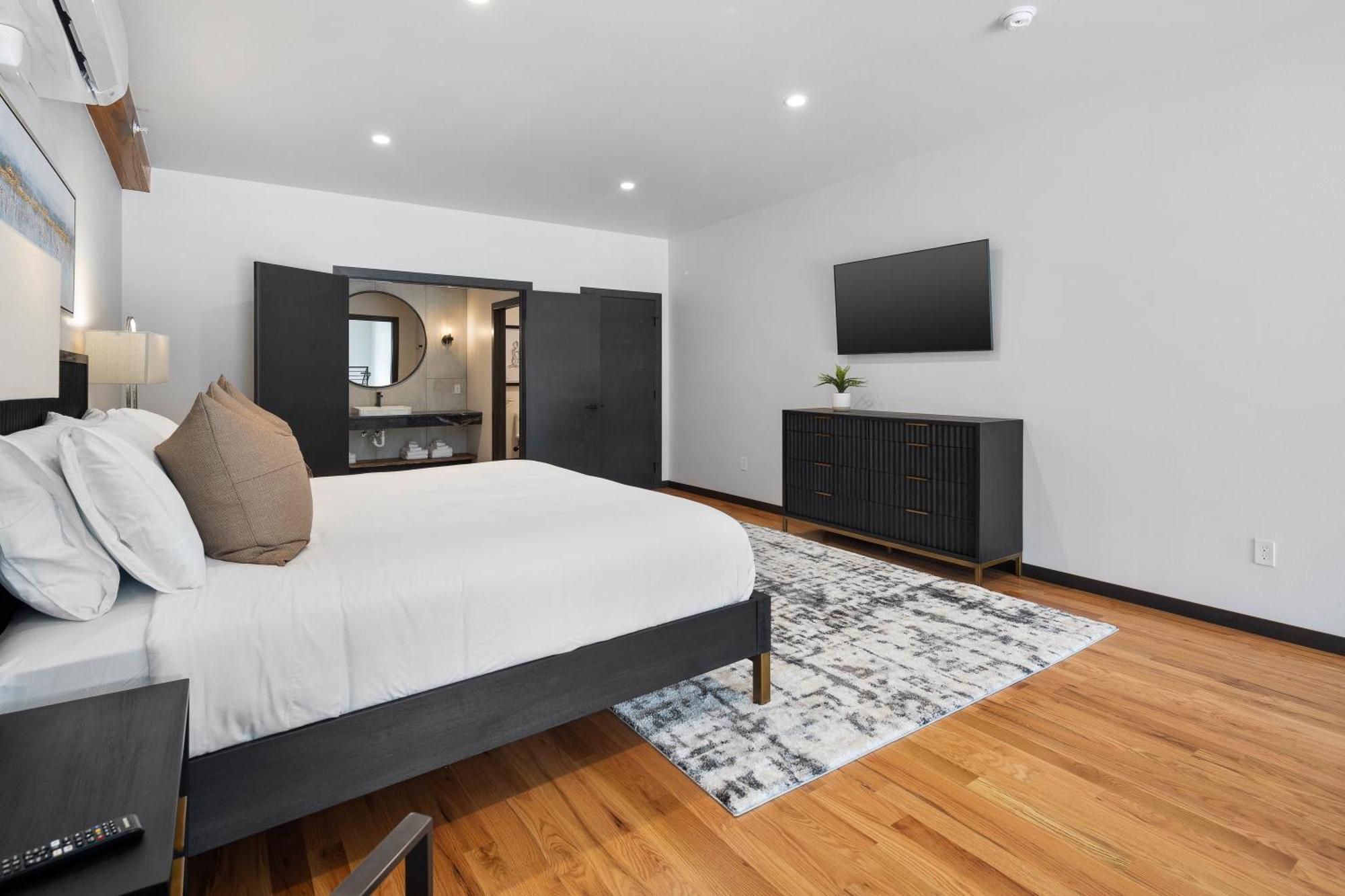 Апартаменты Mcgregor & Main - Luxury Lofts Хилл-Сити Экстерьер фото